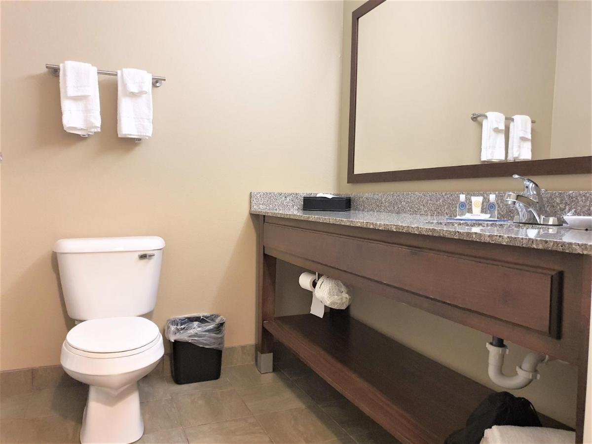 Amerivu Inn And Suites - Chisago City 外观 照片