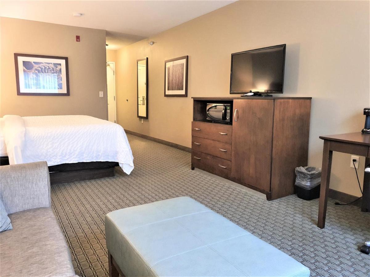 Amerivu Inn And Suites - Chisago City 外观 照片