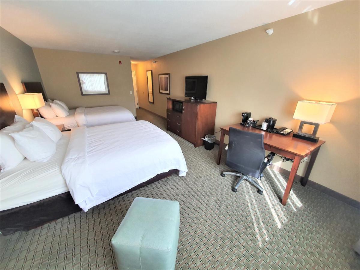 Amerivu Inn And Suites - Chisago City 外观 照片