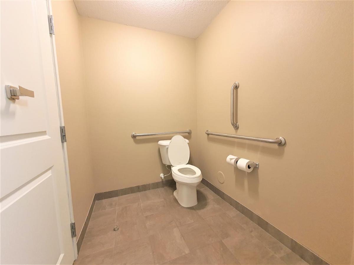 Amerivu Inn And Suites - Chisago City 外观 照片
