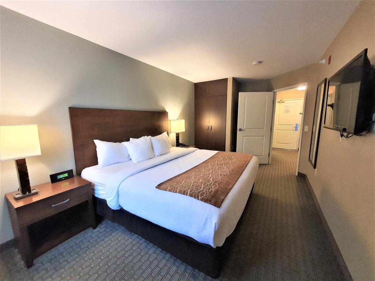 Amerivu Inn And Suites - Chisago City 外观 照片