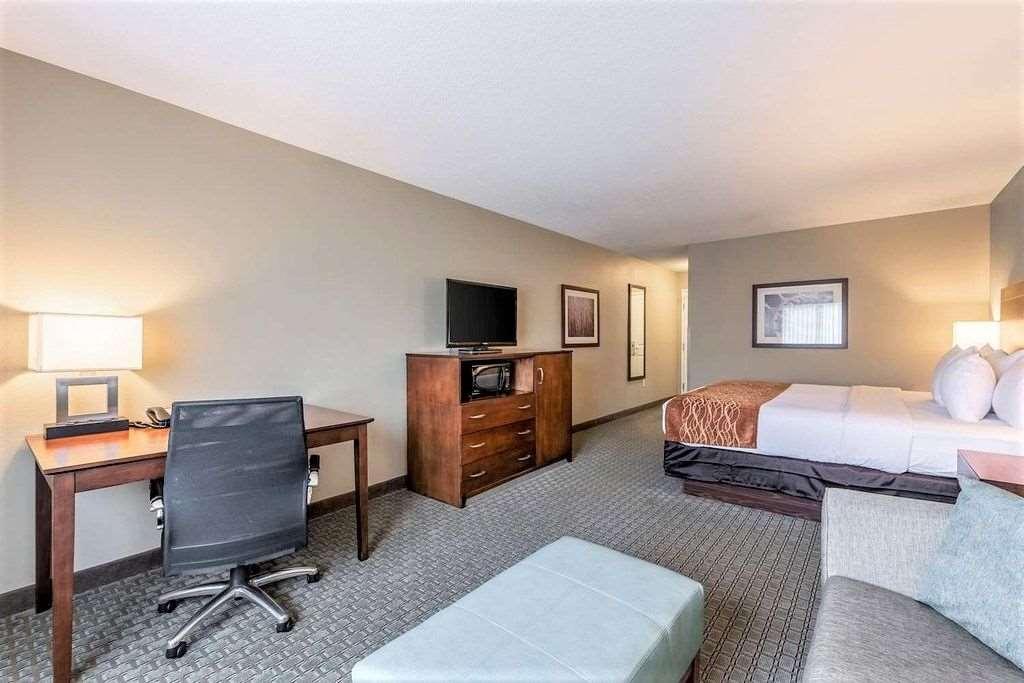 Amerivu Inn And Suites - Chisago City 客房 照片